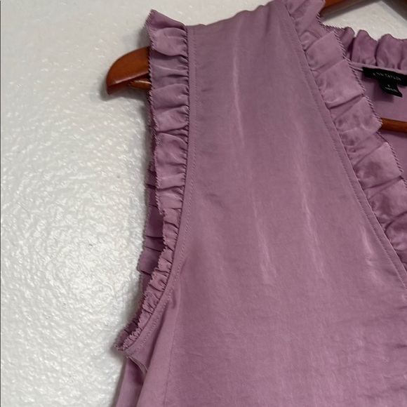 Ann Taylor lavender purple color Ruffled Blouse - Picture 3 of 7